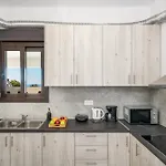 Patima Hills شقة