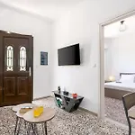 Patima Hills شقة