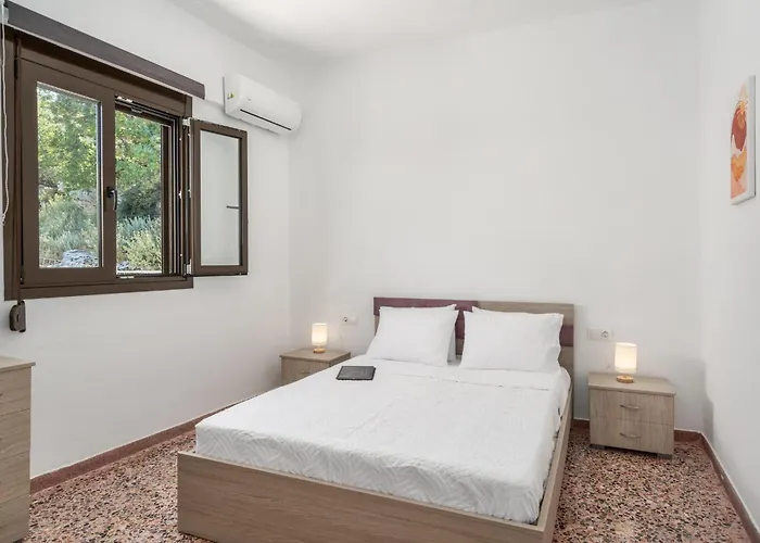 Patima Hills Апартаменти *