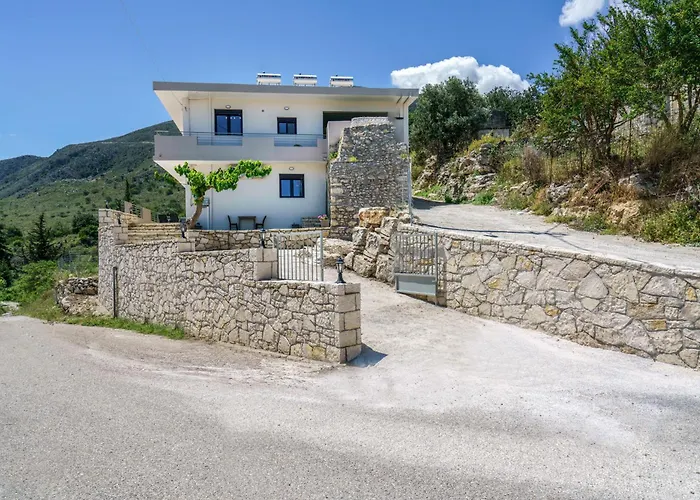 Апартаменти Patima Hills